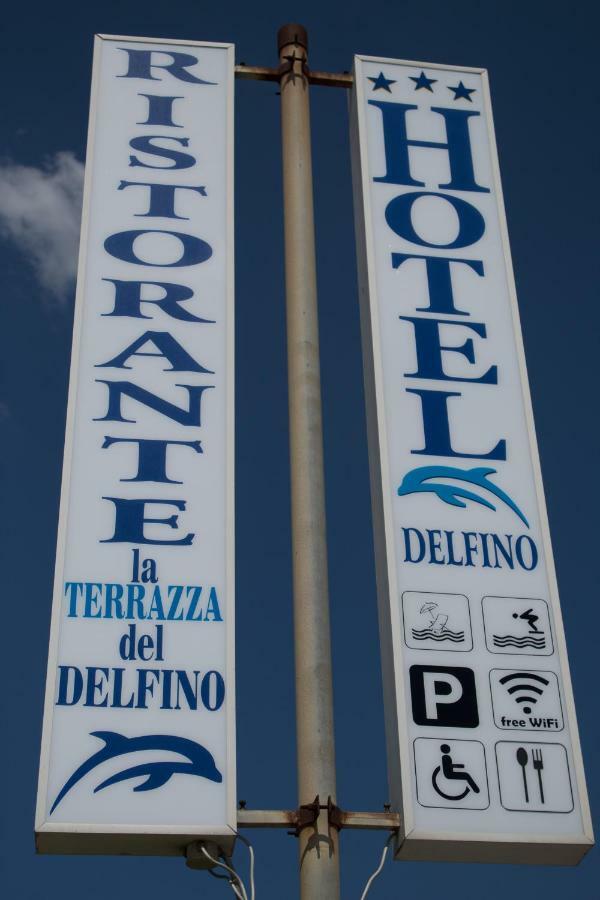 Hotel Delfino Marina Di Carrara Exterior foto
